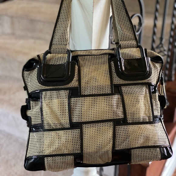 FENDI TOTE BAG - Picture 12 of 14